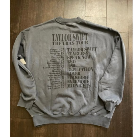Taylor Swift Eras Tour Blue Crewneck L - Picture 3 of 3